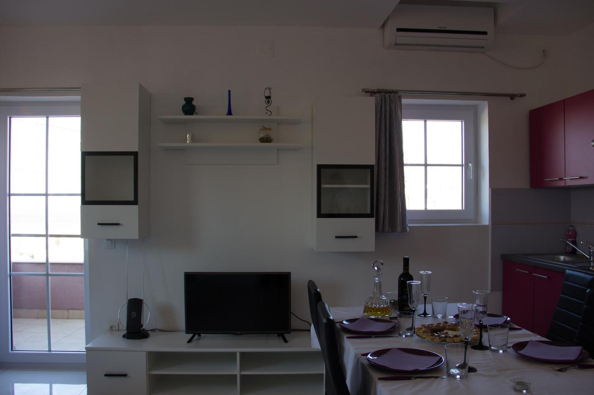 Bmb Apartments Сень Экстерьер фото
