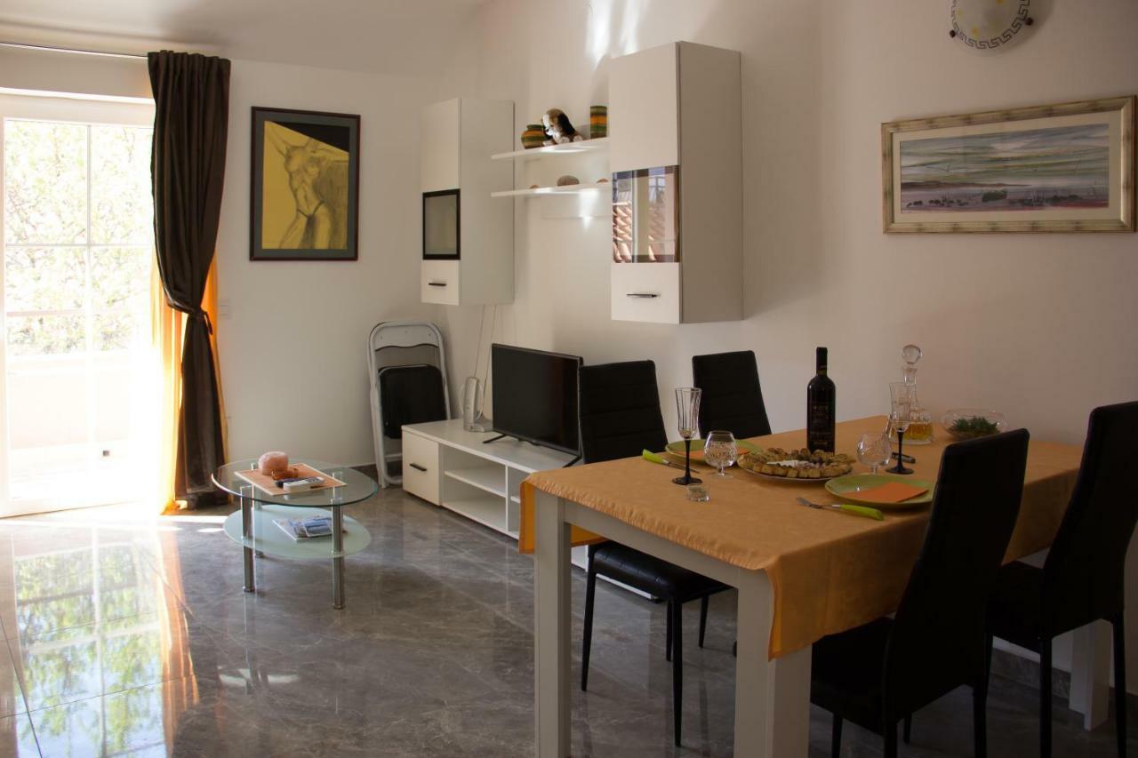 Bmb Apartments Сень Экстерьер фото